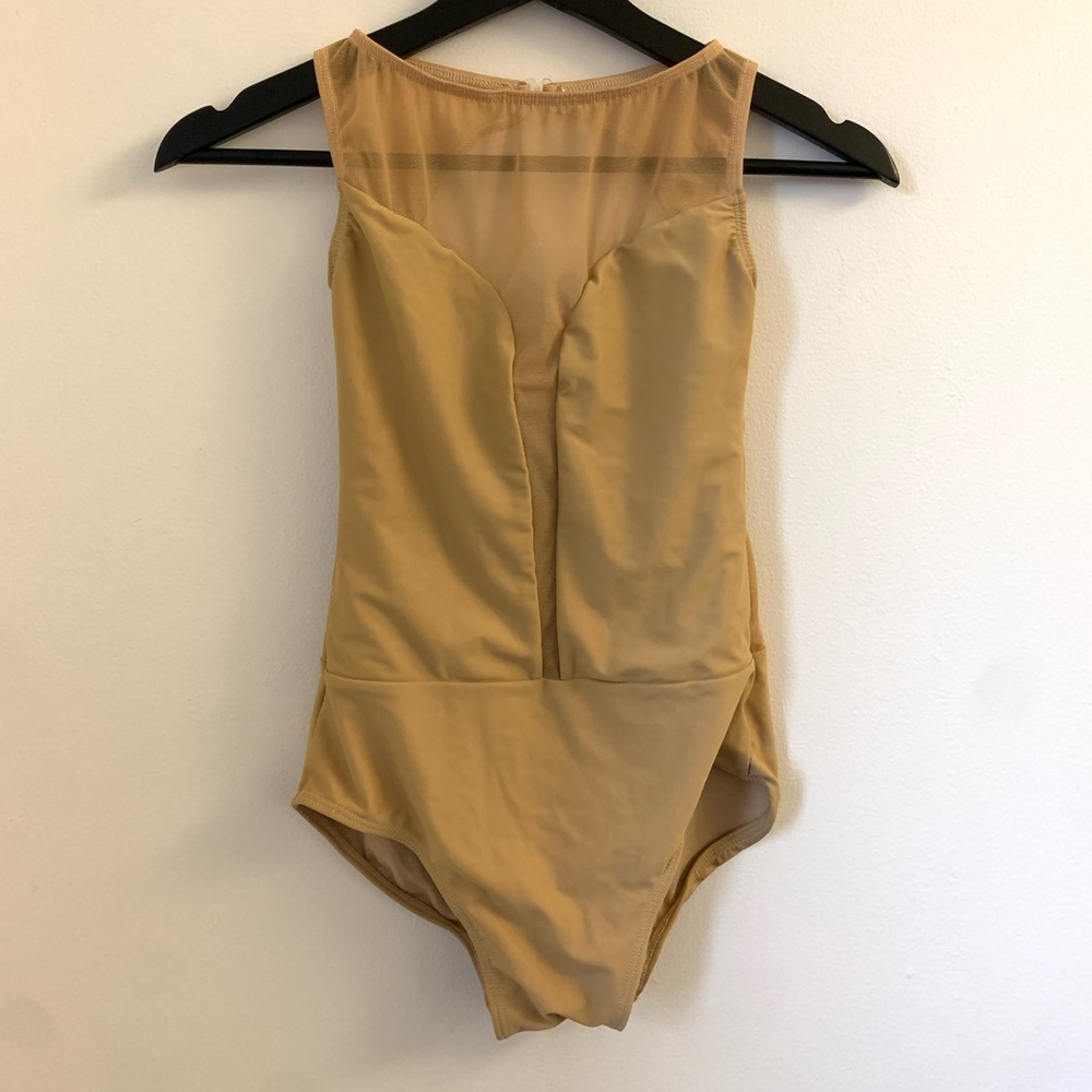 MOVING MAKE AN OFFER !! ilogear nude mesh leotard